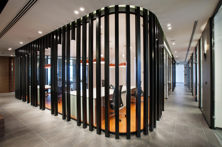 Philip Morris, Rhodes